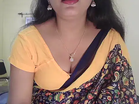 Model-Tanya online show from 12-18-25, 08:52