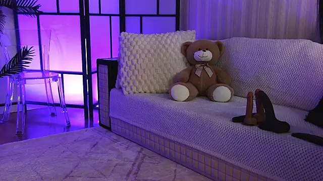 OnlyXandra online show from 05-14-26, 04:42