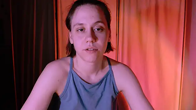 Snapshot of Malinax chatting on 03-11-25, 01:37 Malinax online show from 03-11-25, 01:37