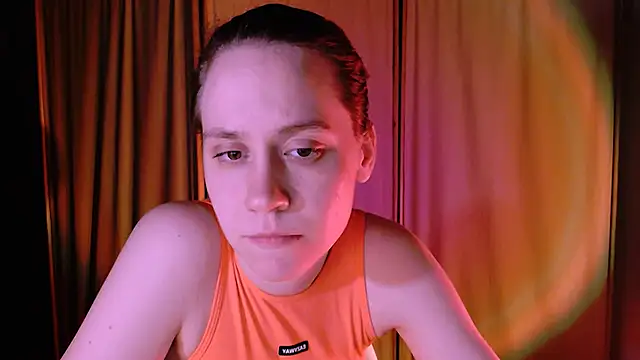 Snapshot of Malinax chatting on 01-20-25, 10:26 Malinax online show from 01-20-25, 10:26
