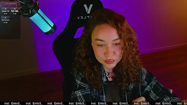 Emili1- online show from 03-25-26, 10:58