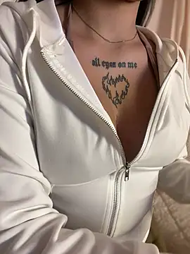 eva elifee online show from 04-01-26, 02:46