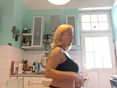 FrauleinSchmitt online show from 09-26-25, 10:00