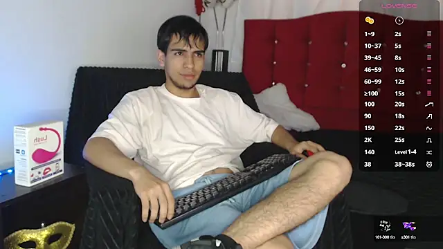 Snapshot of zack_thunder chatting on 09-09-25, 12:36 zack thunder online show from 09-09-25, 12:36
