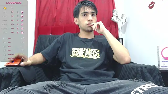 Snapshot of zack_thunder chatting on 03-10-25, 11:55 zack thunder online show from 03-10-25, 11:55