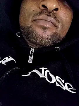 Snapshot of Beto0815 chatting on 02-09-26, 05:22 Beto0815 online show from 02-09-26, 05:22