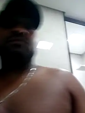 Snapshot of Beto0815 chatting on 02-08-26, 06:05 Beto0815 online show from 02-08-26, 06:05