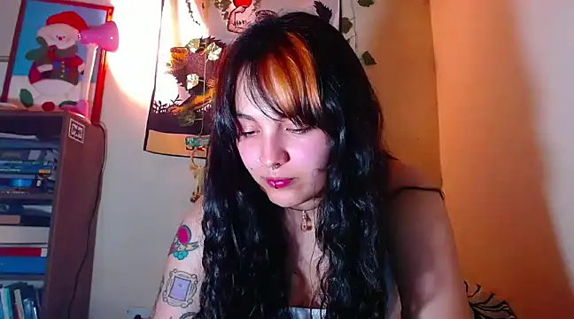 sweetiee mary online show from 12-14-24, 03:28