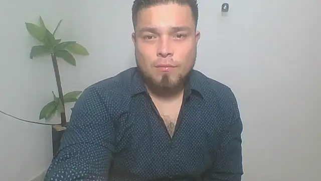 Snapshot of DirtyRcride chatting on 10-20-25, 02:46 DirtyRcride online show from 10-20-25, 02:46