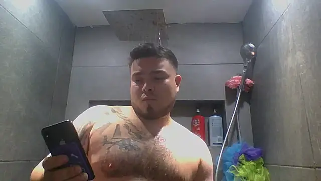 Snapshot of DirtyRcride chatting on 03-20-25, 06:31 DirtyRcride online show from 03-20-25, 06:31