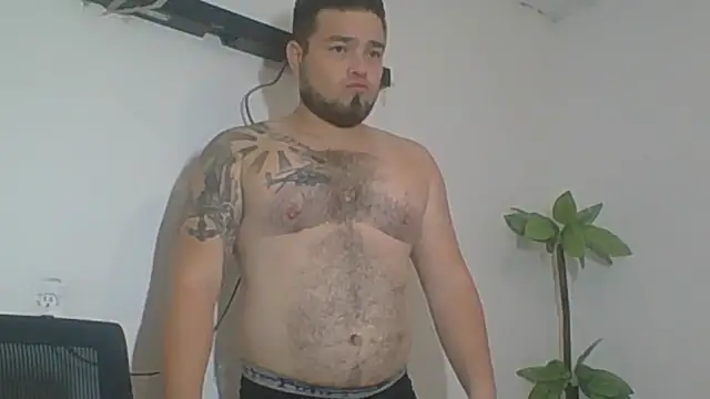 Snapshot of DirtyRcride chatting on 10-03-25, 07:26 DirtyRcride online show from 10-03-25, 07:26