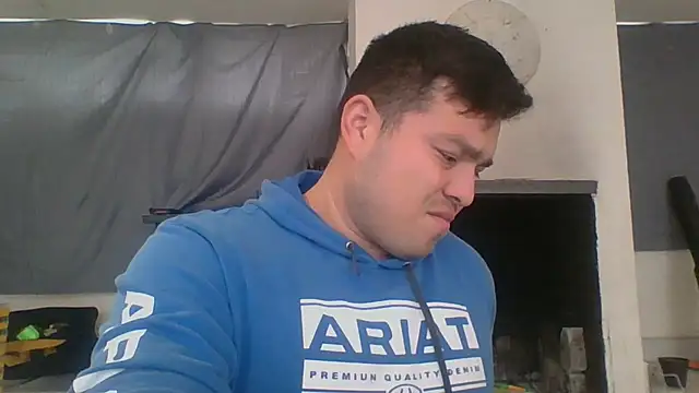 Snapshot of DirtyRcride chatting on 01-28-25, 08:58 DirtyRcride online show from 01-28-25, 08:58