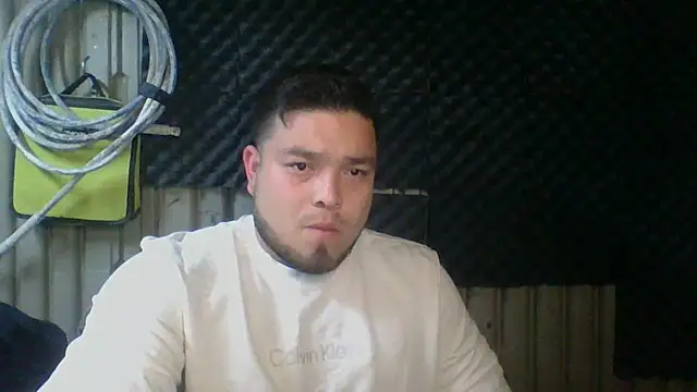 Snapshot of DirtyRcride chatting on 03-22-25, 07:36 DirtyRcride online show from 03-22-25, 07:36