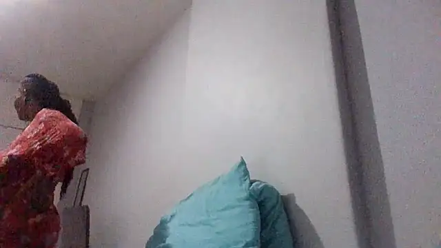 BabeAssXX online show from 12-18-25, 04:33