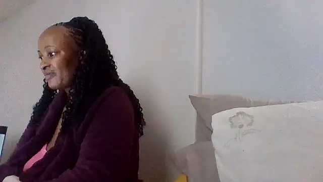 Snapshot of BabeAssXX chatting on 05-25-26, 06:34 BabeAssXX online show from 05-25-26, 06:34