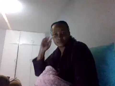 Snapshot of BabeAssXX chatting on 03-19-25, 04:25 BabeAssXX online show from 03-19-25, 04:25