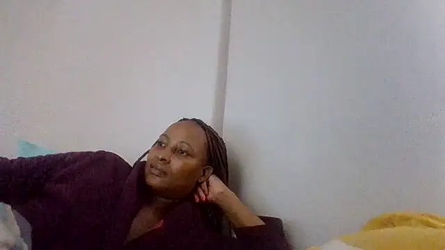 BabeAssXX online show from 04-18-26, 07:54