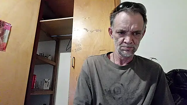 Snapshot of TooFknHorny7676@xh chatting on 04-22-26, 01:18 TooFknHorny7676xh online show from 04-22-26, 01:18