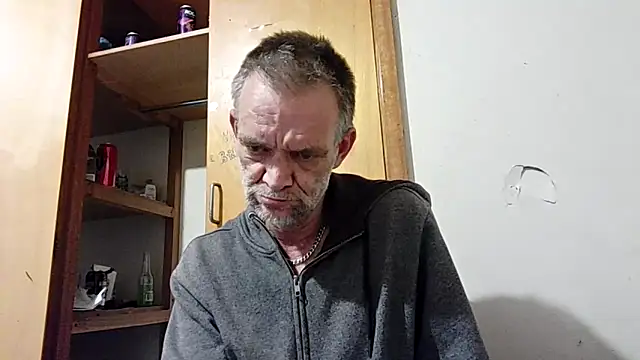 Snapshot of TooFknHorny7676@xh chatting on 05-11-26, 07:32 TooFknHorny7676xh online show from 05-11-26, 07:32