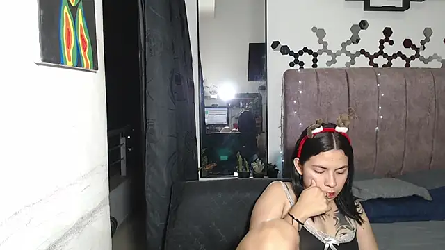 Liza Thurner online show from 12-11-24, 12:12
