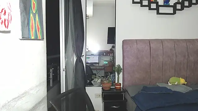 Liza Thurner online show from 09-09-25, 11:47