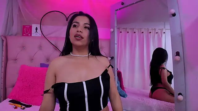 Emma collins23 online show from 12-02-25, 02:34