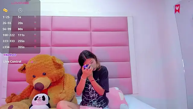 little-Emma online show from 03-13-25, 03:11