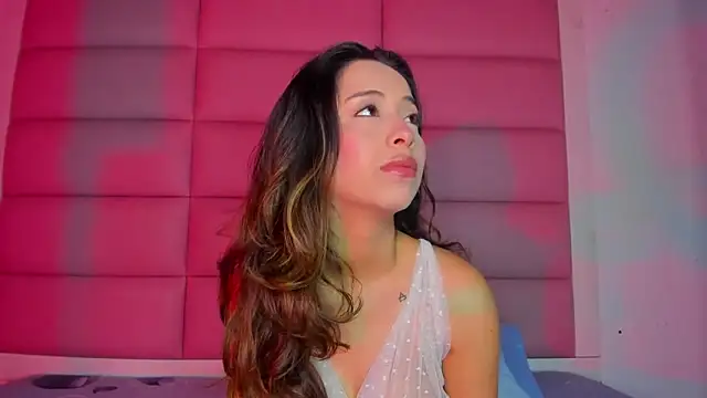 little-Emma online show from 12-05-25, 03:05