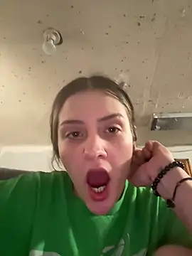 emilysue1 online show from 03-02-25, 10:05