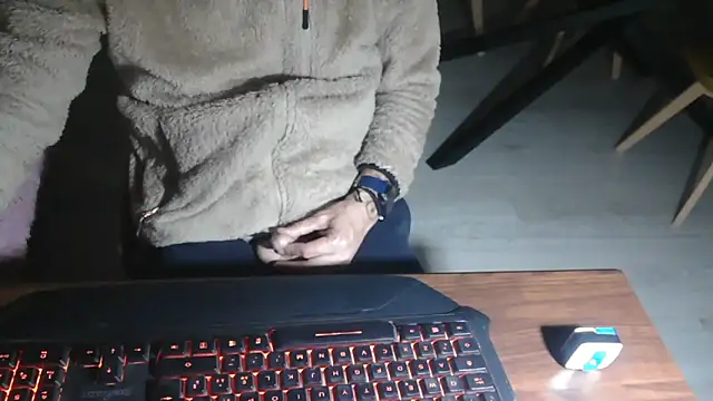 Adri gard online show from 04-10-26, 08:38