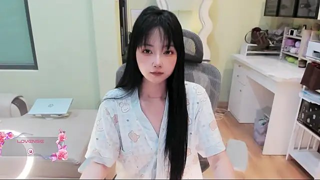 Nery Asian online show from 07-15-26, 02:35