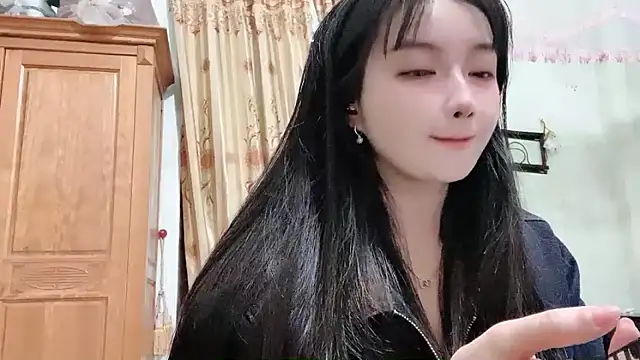 Snapshot of Nery_Asian chatting on 02-16-26, 01:59 Nery Asian online show from 02-16-26, 01:59