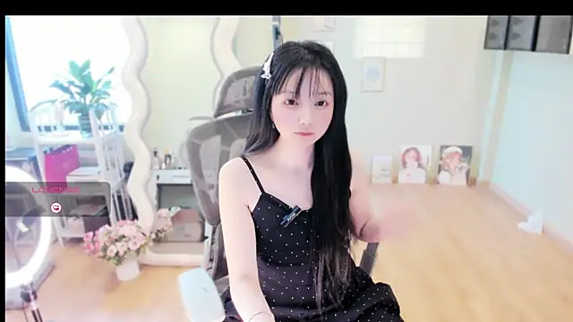 Nery Asian online show from 03-22-26, 07:21