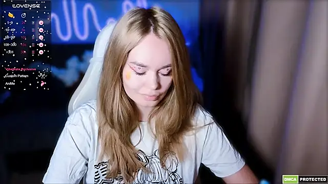 Snapshot of Bad_Girl009 chatting on 09-15-25, 05:57 Bad Girl009 online show from 09-15-25, 05:57