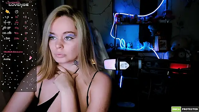 Snapshot of Bad_Girl009 chatting on 02-05-26, 04:03 Bad Girl009 online show from 02-05-26, 04:03