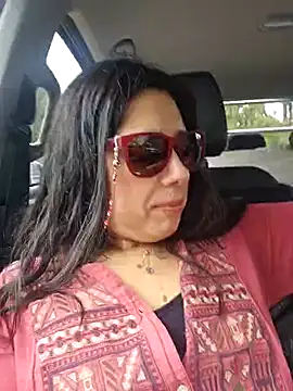 Snapshot of Reinacatchile chatting on 02-02-25, 08:41 Reinacatchile online show from 02-02-25, 08:41