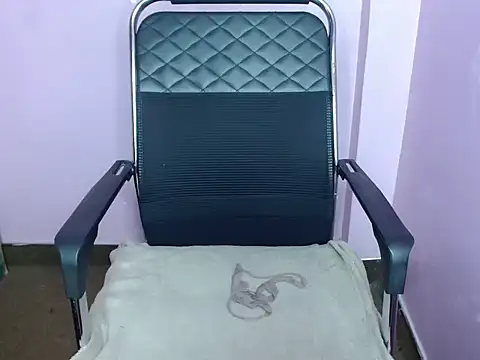 massive squirts online show from 01-11-26, 12:34