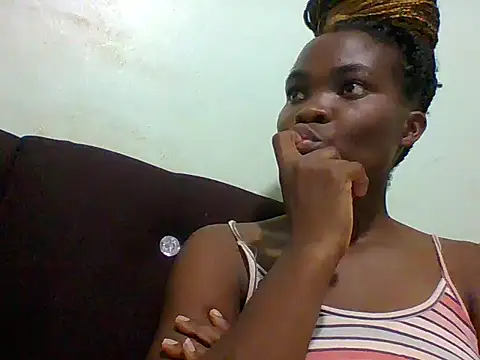 sexxyqueenn22 online show from 10-29-25, 08:30