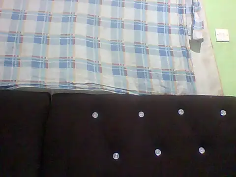 sexxyqueenn22 online show from 10-07-25, 10:00