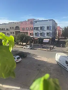 Snapshot of Jobay-zine chatting on 11-04-25, 03:27 Jobay-zine online show from 11-04-25, 03:27