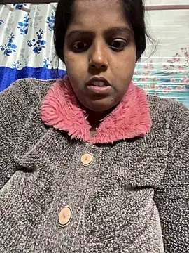 Beauty-queen online show from 02-15-26, 01:54