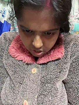 Beauty-queen online show from 12-17-25, 10:53