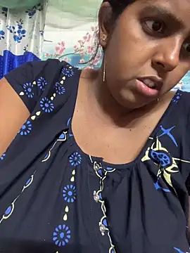 Beauty-queen online show from 03-26-26, 02:37