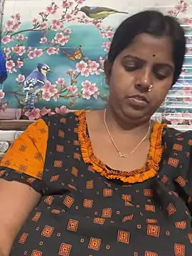 Beauty-queen online show from 03-15-25, 03:27