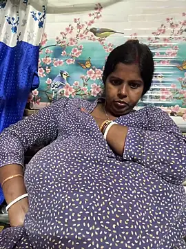 Beauty-queen online show from 02-24-26, 01:34