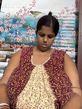 Beauty-queen online show from 10-16-25, 10:23