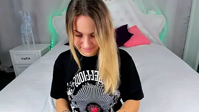 Milka Blond online show from 11-01-25, 01:34