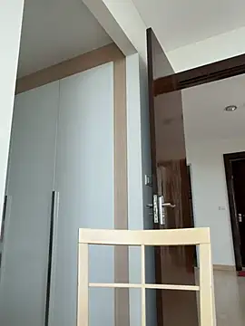 Alirawrz online show from 02-15-26, 05:19