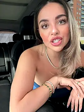 Alirawrz online show from 11-09-25, 01:04