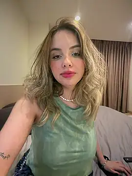 Alirawrz online show from 02-06-26, 05:42